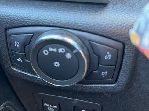 Used 2017 Ford F150 Lariat image 15