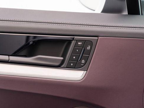 New 2026 Porsche Cayenne Coupe image 22