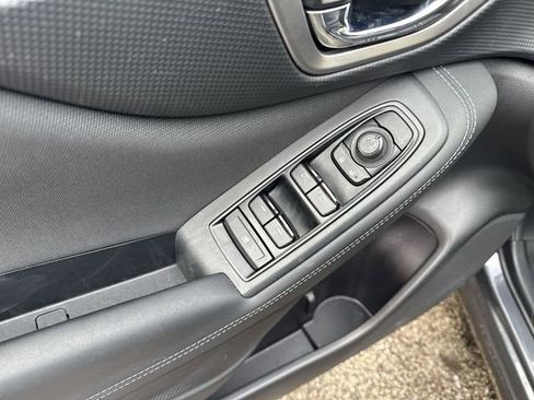 Used 2022 Subaru Forester Premium image 17