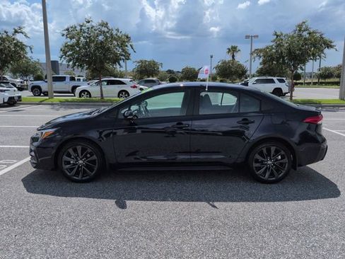 Certified 2025 Toyota Corolla SE FWD image 7