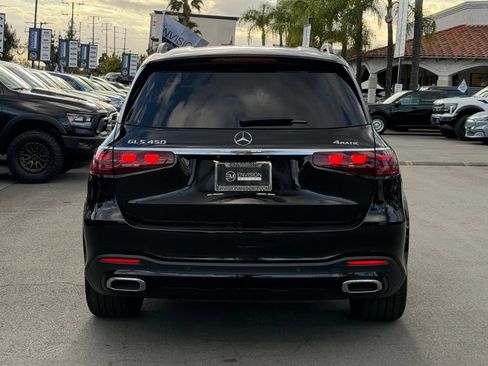 Used 2025 Mercedes-Benz GLS 450 4MATIC image 11