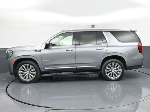 Used 2023 GMC Yukon Denali w/ Max Trailering Package image 4