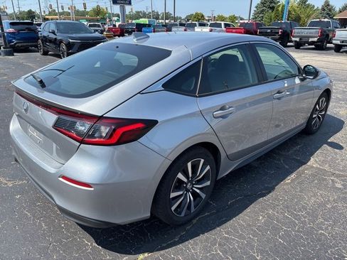 Used 2022 Honda Civic EX-L image 7