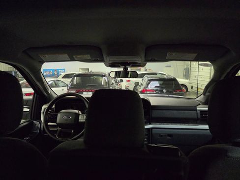 Used 2026 Ford F250 XLT image 32