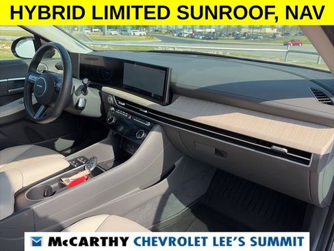 Used 2024 Hyundai Sonata Limited FWD image 35