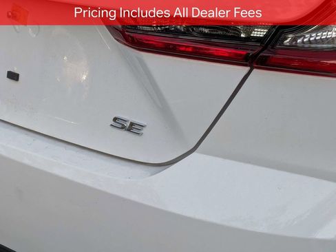 Used 2026 Toyota Camry SE w/ Convenience Package FWD image 8
