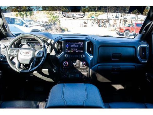 Used 2023 GMC Sierra 2500 AT4 w/ AT4 Preferred Package image 13