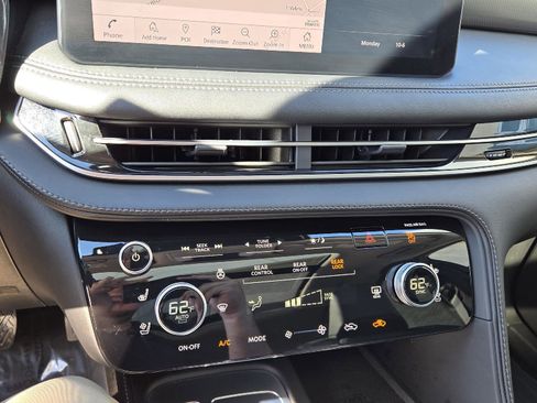 Certified 2025 INFINITI QX60 Luxe w/ Cargo Package image 25