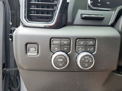 New 2026 GMC Sierra 1500 Denali w/ Denali Reserve Package AWD/4WD image 31