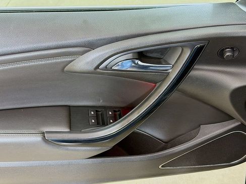 Used 2019 Buick Cascada Premium FWD image 26