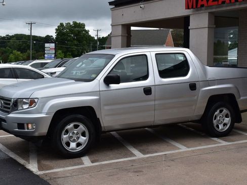 Used 2012 Honda Ridgeline RT image 9