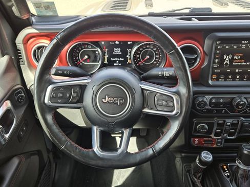 Certified 2021 Jeep Gladiator Rubicon AWD/4WD image 43