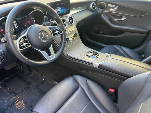 Used 2020 Mercedes-Benz C 300 Sedan image 8