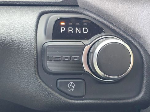 New 2026 RAM 1500 Express RWD image 15