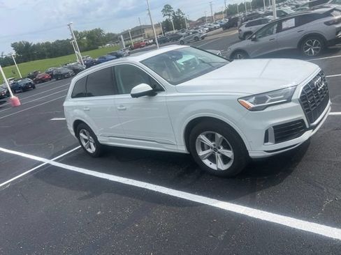 Used 2021 Audi Q7 3.0T Premium w/ Convenience Package AWD/4WD image 4