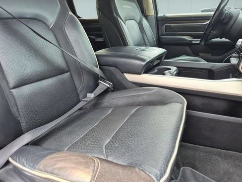 Used 2020 RAM 1500 Laramie AWD/4WD image 29