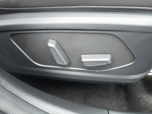 New 2026 Hyundai Tucson Limited image 11