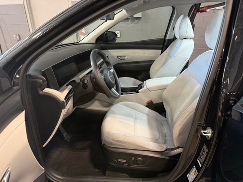 Used 2025 Hyundai Tucson SEL image 13