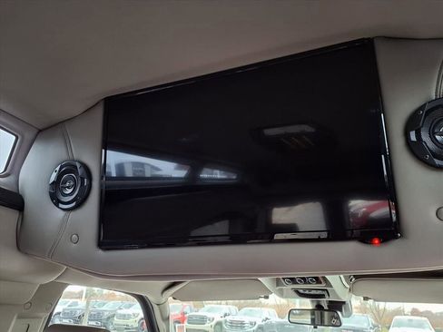 Used 2020 GMC Savana 2500 w/ Enhanced Convenience Package image 34