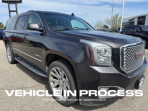Used 2017 GMC Yukon XL Denali w/ Open Road Package AWD/4WD image 1