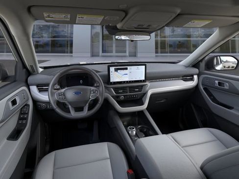 New 2026 Ford Explorer Active AWD/4WD image 9