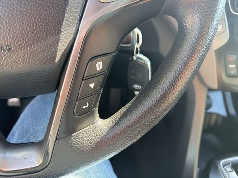 Used 2017 Hyundai Santa Fe Sport image 12