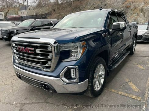 Used 2019 GMC Sierra 1500 SLT w/ SLT Convenience Package AWD/4WD image 5