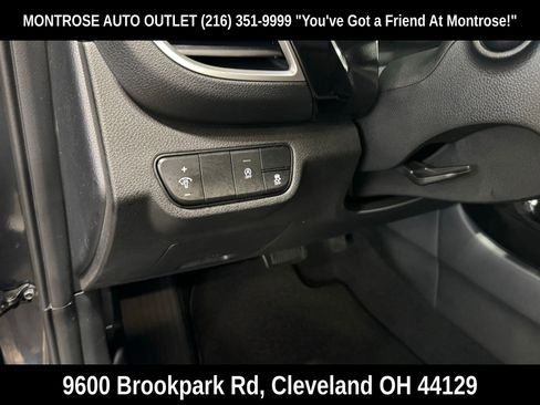 Used 2024 Kia Seltos S image 16