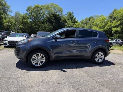Used 2019 Kia Sportage LX AWD/4WD image 3