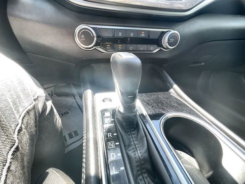 Used 2023 Nissan Altima 2.5 SV FWD image 15