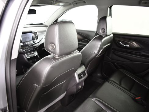 Used 2024 GMC Terrain SLT AWD/4WD image 49