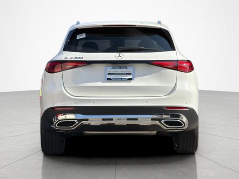 New 2027 Mercedes-Benz GLC 300 image 4
