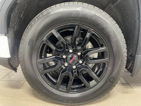Used 2023 GMC Sierra 1500 Elevation AWD/4WD image 7