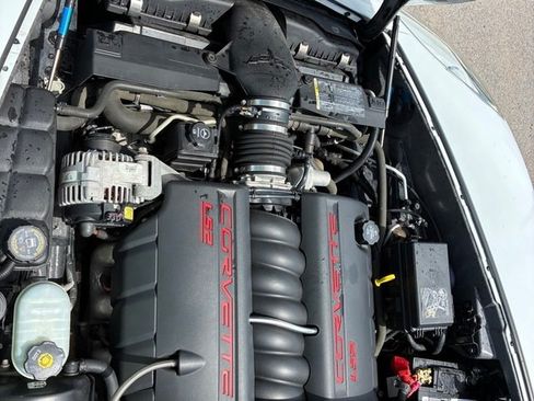Used 2006 Chevrolet Corvette Convertible w/ Preferred Equipment Group RWD image 29