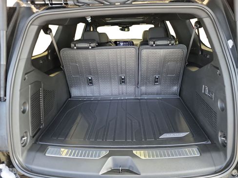 New 2026 Chevrolet Suburban RST w/ RST Capability Package image 24