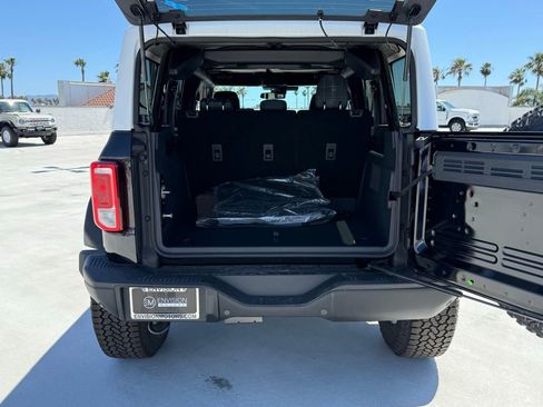 New 2026 Ford Bronco Heritage Edition AWD/4WD image 13