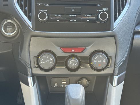 Used 2023 Subaru Forester Premium image 22