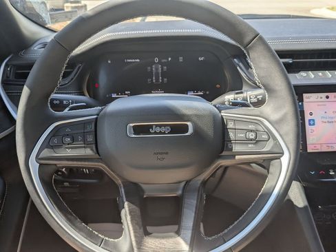 New 2026 Jeep Grand Cherokee Limited AWD/4WD image 21