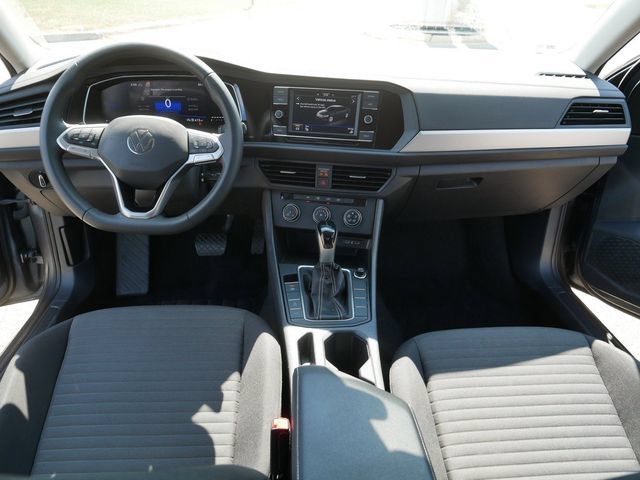 Certified 2024 Volkswagen Jetta S FWD image 22