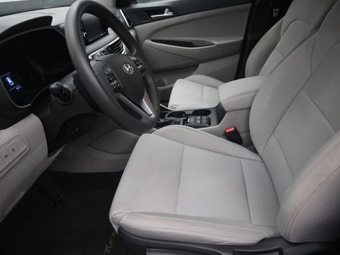 Used 2021 Hyundai Tucson SE FWD image 12