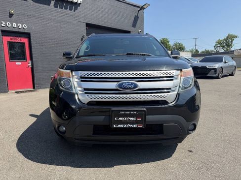 Used 2013 Ford Explorer XLT AWD/4WD image 2