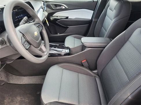 New 2026 Chevrolet Trax LT image 13