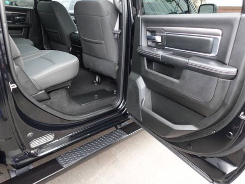 Used 2023 RAM 1500 Warlock AWD/4WD image 27
