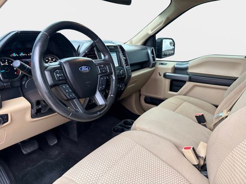 Used 2017 Ford F150 XLT w/ Equipment Group 302A Luxury image 32