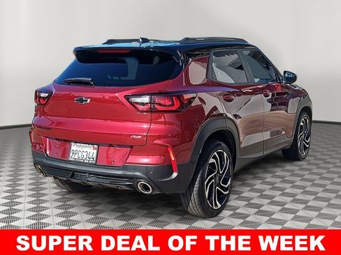 Used 2025 Chevrolet TrailBlazer RS w/ Convenience Package image 3