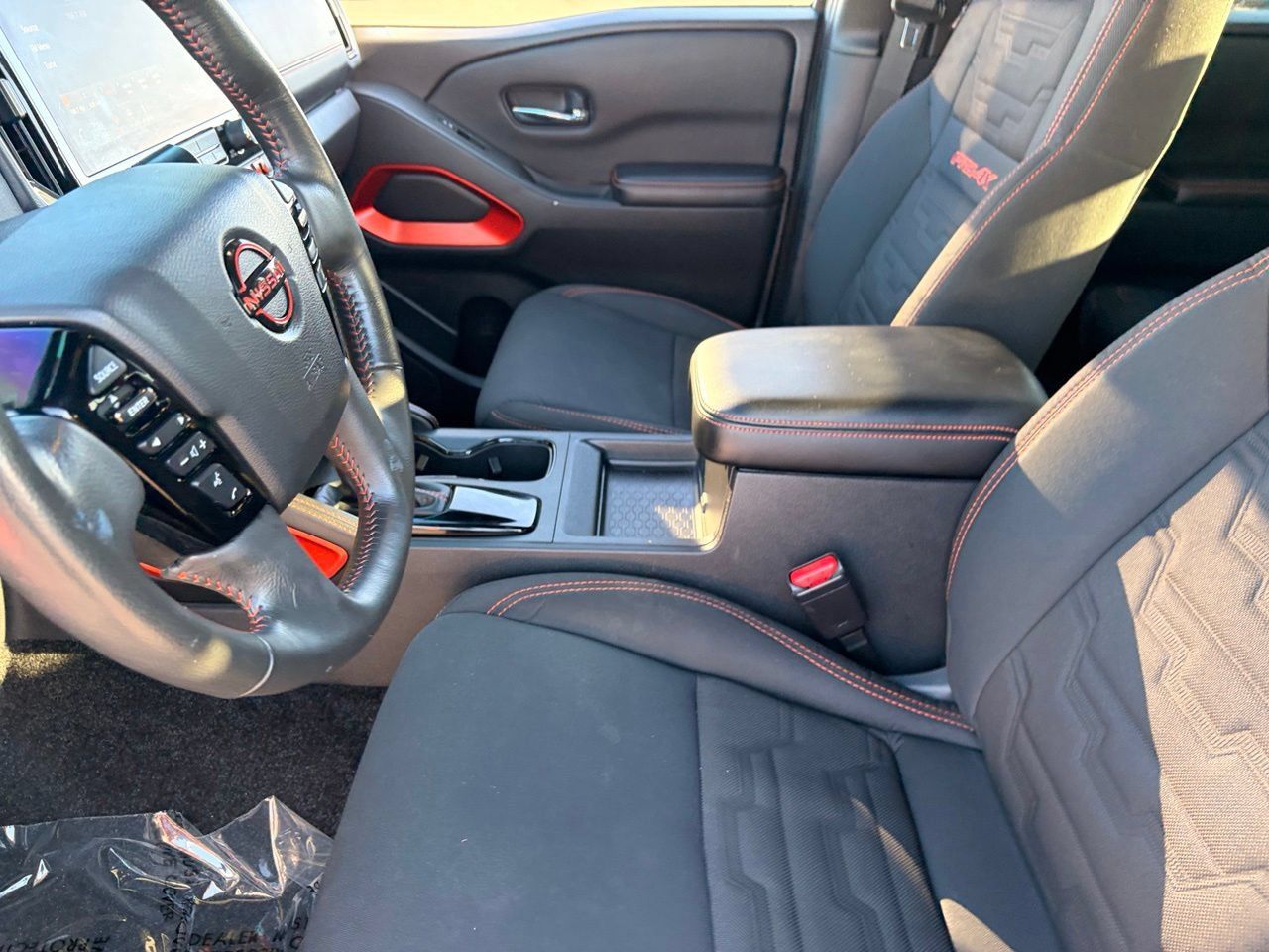 Certified 2025 Nissan Frontier PRO-4X AWD/4WD image 18