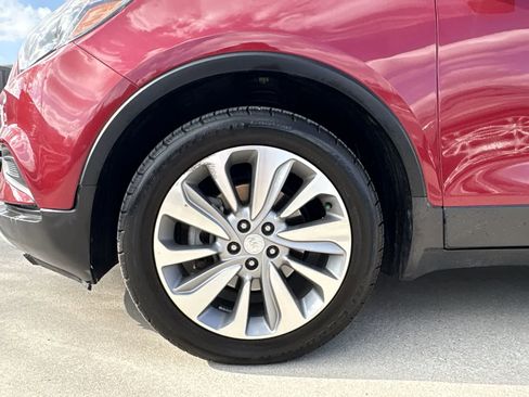 Used 2018 Buick Encore Preferred image 8