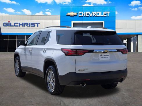 Used 2023 Chevrolet Traverse LT FWD image 6