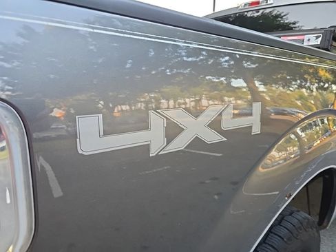 Used 2010 Ford F150 XLT AWD/4WD image 14