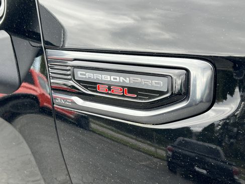 Used 2022 GMC Sierra 1500 AT4 w/ AT4 Carbonpro Edition image 9